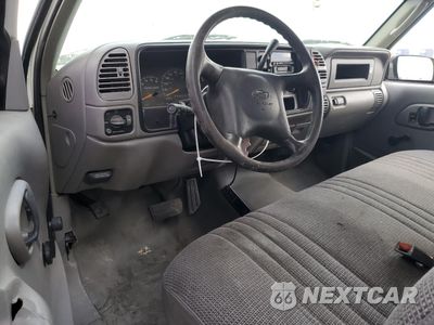 Zdjęcie 8 z 12 samochodu: 1999 CHEVROLET GMT-400 C3500 VIN:1GBGC34R0XF052126 - miniatura