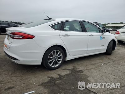 Trzecie zdjęcie samochodu z tyłu: 2017 FORD FUSION SE HYBRID VIN:3FA6P0LU2HR409638 - miniatura