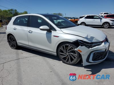 Czwarte zdjęcie samochodu z boku: 2023 VOLKSWAGEN GTI AUTOBAHN VIN:WVWVA7CD5PW152311 - miniatura