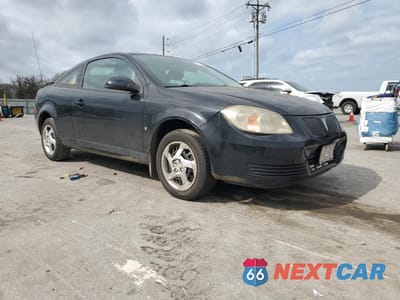 Czwarte zdjęcie samochodu z boku: 2008 PONTIAC G5 VIN:1G2AL18F187231992 - miniatura