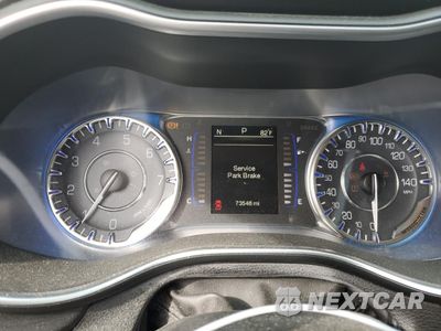 Zdjęcie 9 z 12 samochodu: 2015 CHRYSLER 200 LIMITED VIN:1C3CCCAB7FN628935 - miniatura