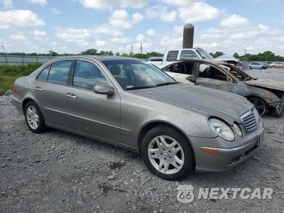 Czwarte zdjęcie samochodu z boku: 2003 MERCEDES-BENZ E 320 VIN:WDBUF65JX3A222076 - miniatura