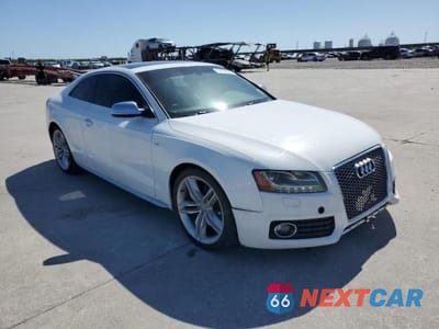 2011 AUDI S5 PREMIUM PLUS WAUCVAFR6BA019298 - główne zdjęcie licytacji z USA - miniatura