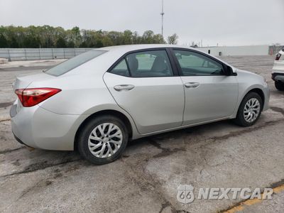 Trzecie zdjęcie samochodu z tyłu: 2018 TOYOTA COROLLA L VIN:5YFBURHE8JP793394 - miniatura