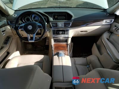 Zdjęcie 8 z 12 samochodu: 2014 MERCEDES-BENZ E 350 4MATIC VIN:WDDHF8JB7EA975781 - miniatura