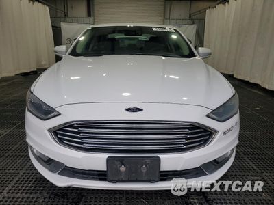 Piąte zdjęcie samochodu w środku: 2017 FORD FUSION SE HYBRID VIN:3FA6P0LU7HR409067 - miniatura