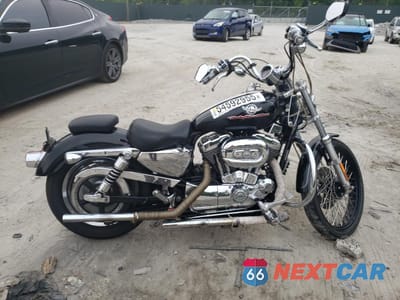 2004 HARLEY-DAVIDSON XL1200 C 1HD1CGP104K438657 - główne zdjęcie licytacji z USA - miniatura