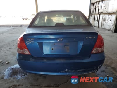 Zdjęcie 6 z 12 samochodu: 2004 HYUNDAI ELANTRA GLS VIN:KMHDN46DX4U832685 - miniatura