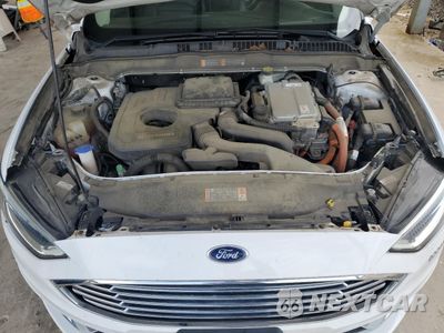 Zdjęcie 11 z 12 samochodu: 2017 FORD FUSION SE HYBRID VIN:3FA6P0LU0HR409475 - miniatura