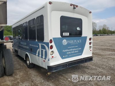 Trzecie zdjęcie samochodu z tyłu: 2014 FORD ECONOLINE E450 SUPER DUTY CUTAWAY VAN VIN:1FDFE4FS2EDB18056 - miniatura