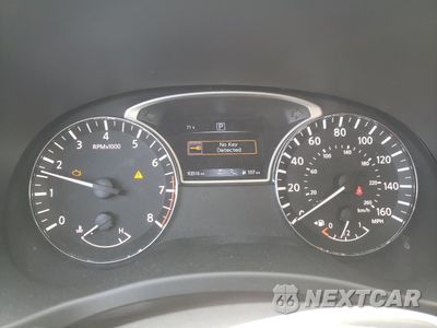 Zdjęcie 9 z 14 samochodu: 2019 NISSAN PATHFINDER S VIN:5N1DR2MN1KC631765 - miniatura