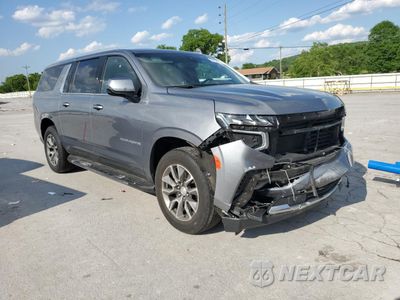 Czwarte zdjęcie samochodu z boku: 2022 CHEVROLET SUBURBAN K1500 LT VIN:1GNSKCKD4NR281637 - miniatura