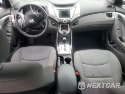 Zdjęcie 8 z 14 samochodu: 2011 HYUNDAI ELANTRA GLS VIN:KMHDH4AE8BU130997 - miniatura