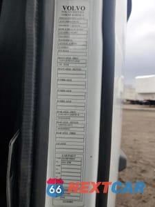 Zdjęcie 10 z 10 samochodu: 2021 VOLVO VNL SEMI TRUCK VIN:4V4NC9EH6MN281346 - miniatura