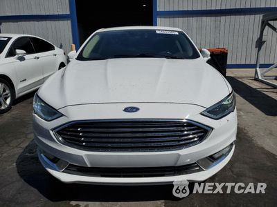 Piąte zdjęcie samochodu w środku: 2017 FORD FUSION SE HYBRID VIN:3FA6P0LU7HR408968 - miniatura