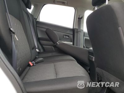 Zdjęcie 11 z 16 samochodu: 2021 MITSUBISHI OUTLANDER SPORT ES VIN:JA4ARUAU7MU023884 - miniatura