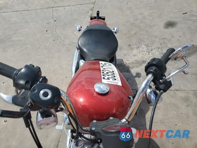 Piąte zdjęcie samochodu w środku: 2019 HARLEY-DAVIDSON XL883 L VIN:1HD4CR215KC401482 - miniatura