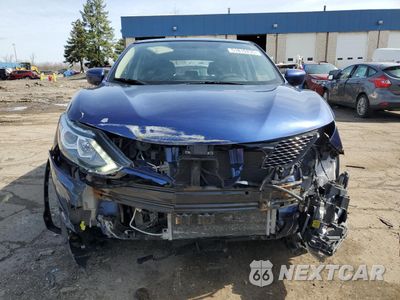 Piąte zdjęcie samochodu w środku: 2019 NISSAN ROGUE SPORT S VIN:JN1BJ1CP6KW219262 - miniatura