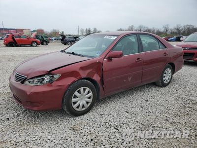 2005 TOYOTA CAMRY LE 4T1BE32K45U398478 - główne zdjęcie licytacji z USA - miniatura