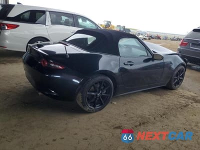 Trzecie zdjęcie samochodu z tyłu: 2022 MAZDA MX-5 MIATA CLUB VIN:JM1NDAC70N0504158 - miniatura