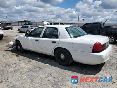 Drugie zdjęcie samochodu z przodu: 2009 FORD CROWN VICTORIA POLICE INTERCEPTOR VIN:2FAHP71V79X116544 - miniatura