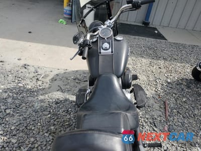 Zdjęcie 6 z 9 samochodu: 2013 HARLEY-DAVIDSON FLSTFB FATBOY LO VIN:1HD1JNV14DB042292 - miniatura