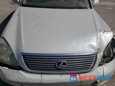 Zdjęcie 11 z 12 samochodu: 2002 LEXUS LS 430 VIN:JTHBN30F720087185 - miniatura