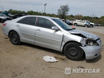 Czwarte zdjęcie samochodu z boku: 2007 TOYOTA CAMRY CE VIN:4T1BE46KX7UL05927 - miniatura