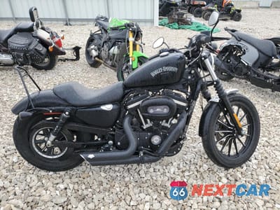 2015 HARLEY-DAVIDSON XL883 IRON 883 1HD4LE217FC436894 - główne zdjęcie licytacji z USA - miniatura