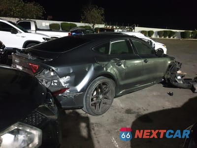 Trzecie zdjęcie samochodu z tyłu: 2014 AUDI RS7 VIN:WUAW2AFC5EN900997 - miniatura