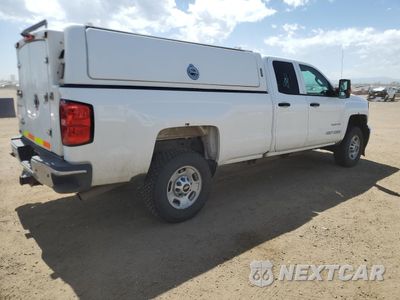 Trzecie zdjęcie samochodu z tyłu: 2019 CHEVROLET SILVERADO K2500 HEAVY DUTY VIN:2GC2KREG2K1199718 - miniatura