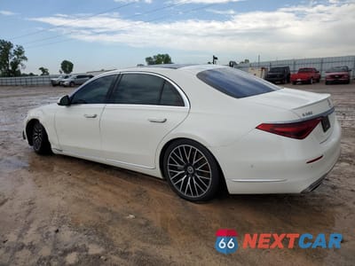 Drugie zdjęcie samochodu z przodu: 2022 MERCEDES-BENZ S 580 4MATIC VIN:W1K6G7GBXNA163204 - miniatura