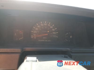 Zdjęcie 9 z 12 samochodu: 1989 TOYOTA 4RUNNER RN60 VIN:JT4RN62D1K0240267 - miniatura