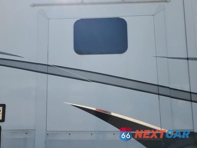 Piąte zdjęcie samochodu w środku: 2022 JAYCO NORTH POIN VIN:1UJCJ0BVXN1LL0880 - miniatura