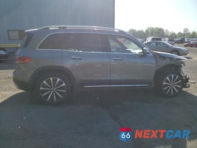 Trzecie zdjęcie samochodu z tyłu: 2023 MERCEDES-BENZ GLB 250 4MATIC VIN:W1N4M4HB8PW310335 - miniatura