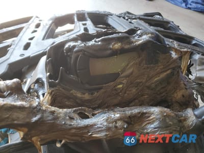 Zdjęcie 8 z 10 samochodu: 2021 CAN-AM OUTLANDER 850 VIN:3JBLGAU47MJ000242 - miniatura