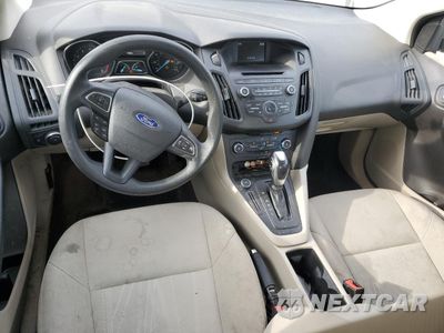 Zdjęcie 8 z 14 samochodu: 2016 FORD FOCUS SE VIN:1FADP3F26GL385585 - miniatura