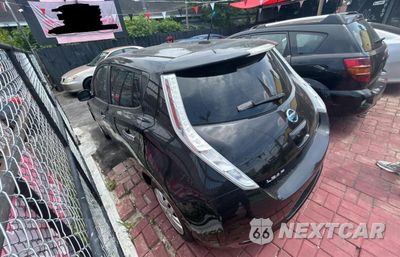 Trzecie zdjęcie samochodu z tyłu: 2013 NISSAN LEAF S VIN:1N4AZ0CP7DC416463 - miniatura