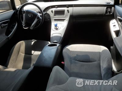 Zdjęcie 8 z 15 samochodu: 2012 TOYOTA PRIUS PLUG-IN VIN:JTDKN3DP5C3019567 - miniatura