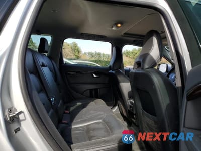 Zdjęcie 10 z 12 samochodu: 2015 VOLVO XC70 T6 PREMIER+ VIN:YV4902NC4F1192528 - miniatura