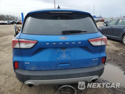 Zdjęcie 6 z 16 samochodu: 2021 FORD ESCAPE SE VIN:1FMCU9G63MUB12317 - miniatura