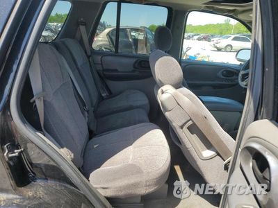Zdjęcie 10 z 12 samochodu: 2004 CHEVROLET TRAILBLAZER LS VIN:1GNDT13SX42106002 - miniatura