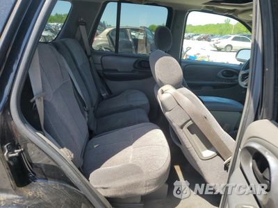 Zdjęcie 10 z 14 samochodu: 2004 CHEVROLET TRAILBLAZER LS VIN:1GNDT13SX42106002 - miniatura
