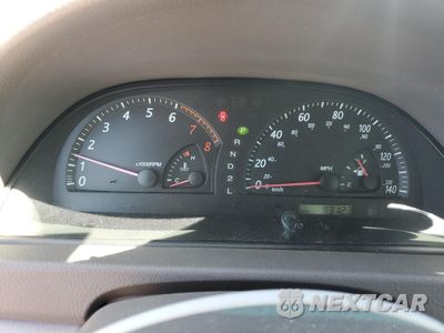 Zdjęcie 9 z 12 samochodu: 2002 TOYOTA CAMRY LE VIN:JTDBE32K720064534 - miniatura