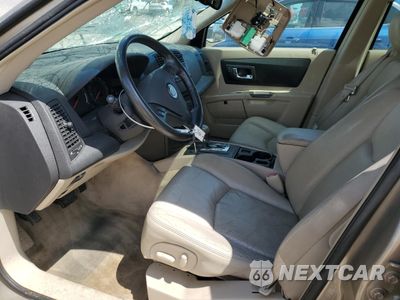 Zdjęcie 7 z 13 samochodu: 2004 CADILLAC SRX VIN:1GYEE637440181557 - miniatura