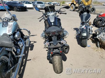 Czwarte zdjęcie samochodu z boku: 2017 BMW R1200 R VIN:WB10A1409HZ197980 - miniatura