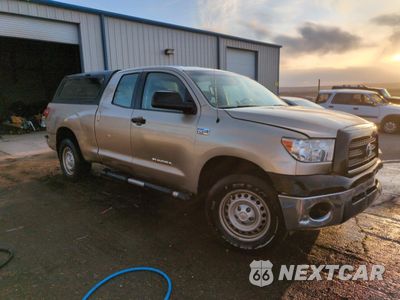 Czwarte zdjęcie samochodu z boku: 2008 TOYOTA TUNDRA DOUBLE CAB VIN:5TFBV54168X075511 - miniatura