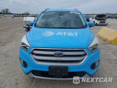 Piąte zdjęcie samochodu w środku: 2017 FORD ESCAPE TITANIUM VIN:1FMCU9JD8HUE56318 - miniatura