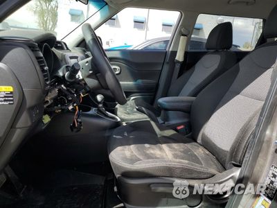 Zdjęcie 7 z 13 samochodu: 2019 KIA SOUL + VIN:KNDJP3A58K7667646 - miniatura