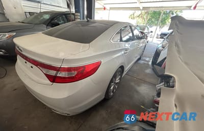 Czwarte zdjęcie samochodu z boku: 2013 HYUNDAI AZERA VIN:KMHFG4JG4DA283684 - miniatura
